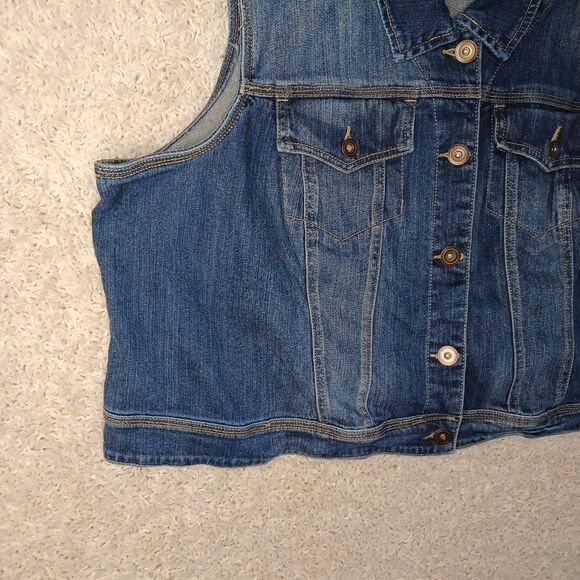 Lane Bryant Cropped Button-Down Denim Vest Women's Plus Size 26 Stretch Pockets - Picture 7 of 13